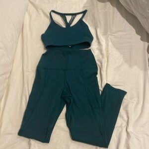 Glyder bra and cropped legging set